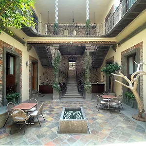 5* Hotel Milo Collection